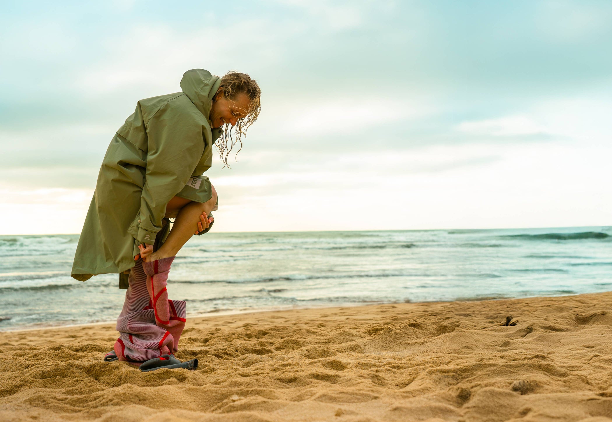 The EVO Pro Changing Robe: The Cold-Weather Kit Worn by Stars, Surfers and Smart Aussies