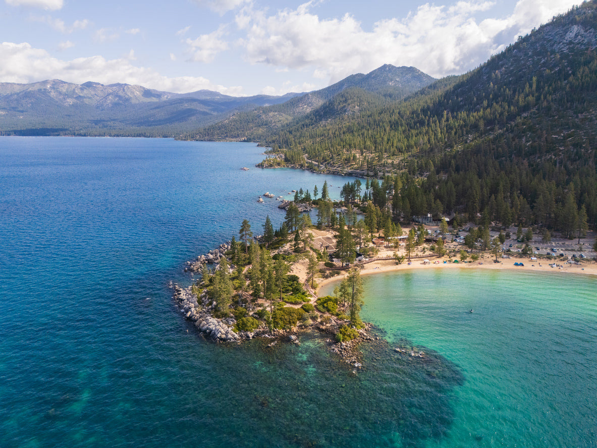 Best Lakes For Paddleboarding This Labor Day