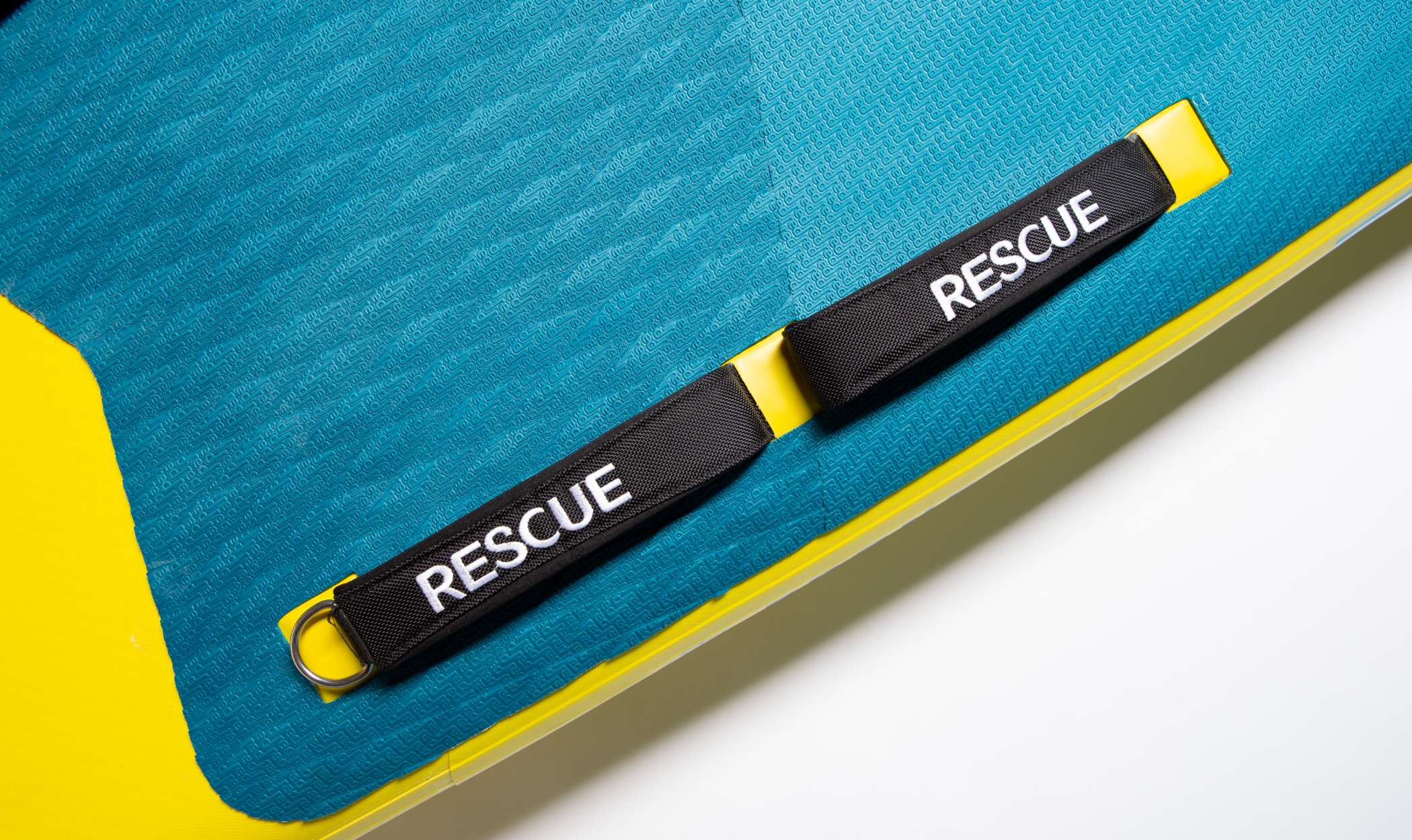 Red Equipment Canada 