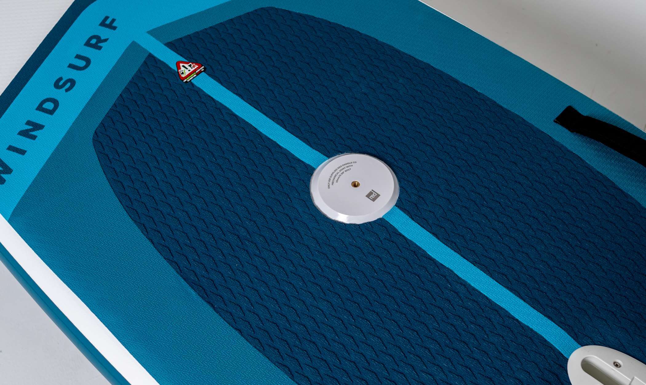 Red Equipment Canada