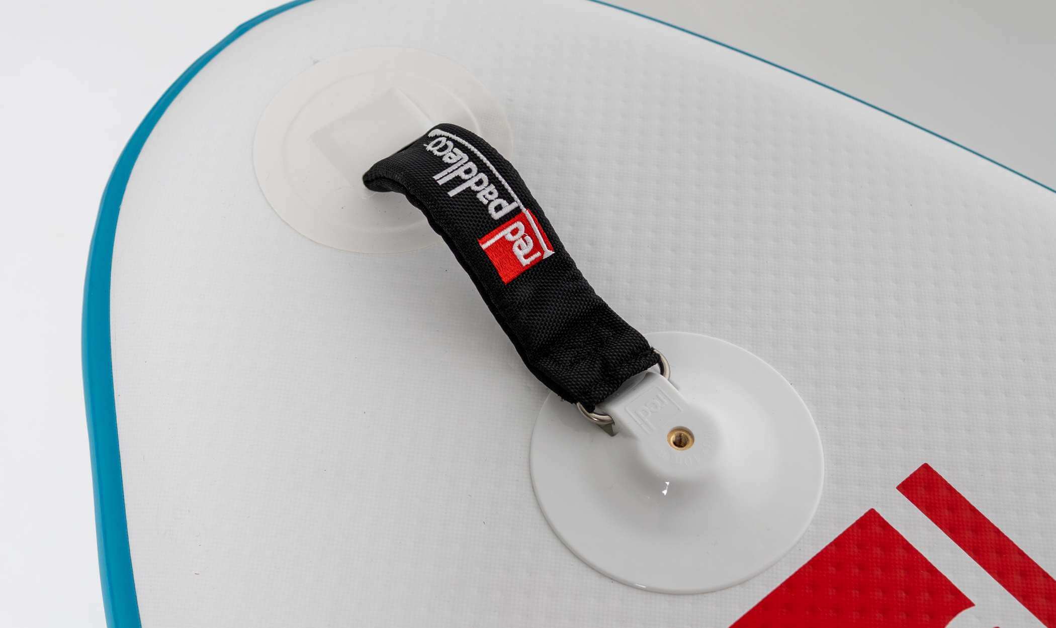 Red Equipment Canada