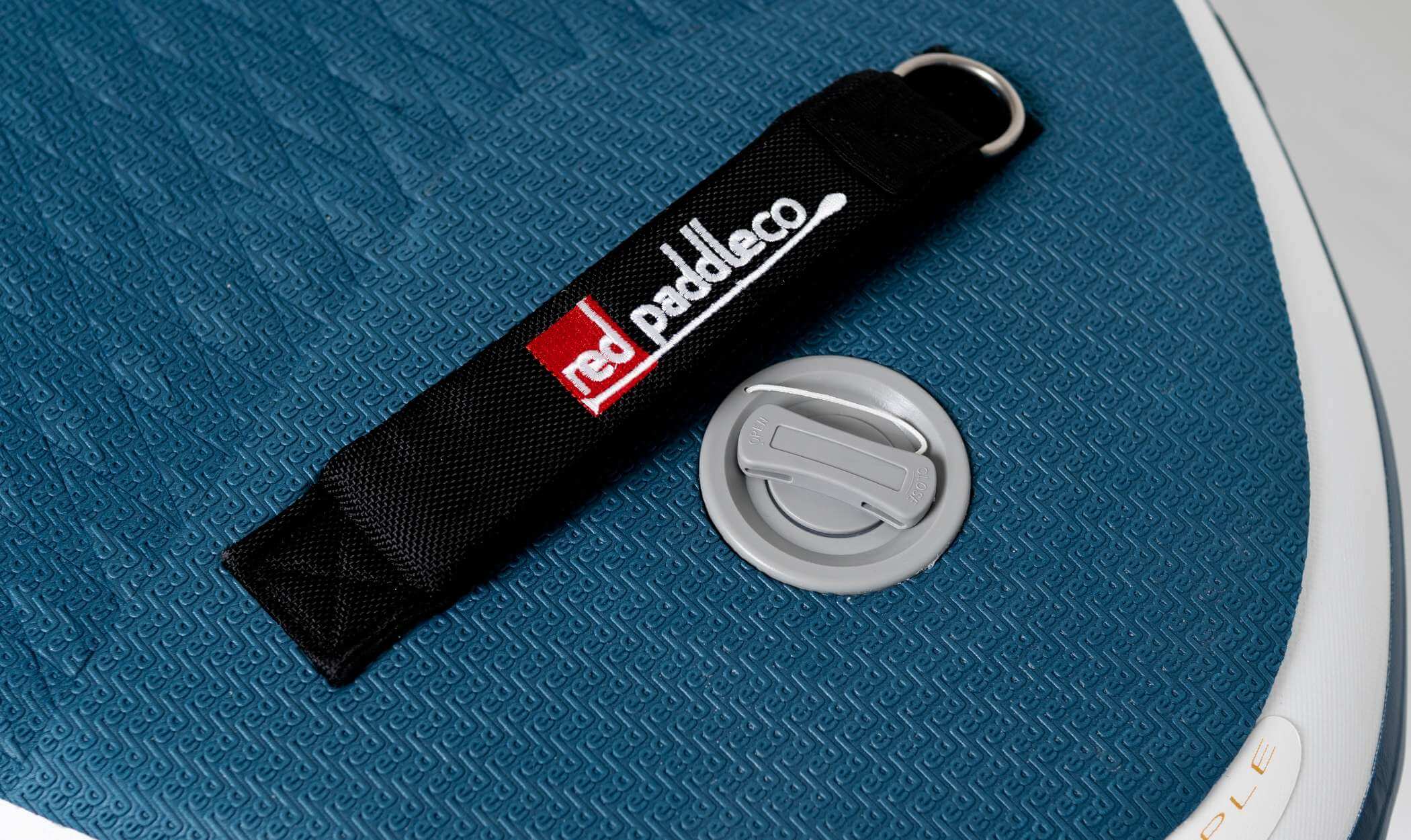 Red Equipment Canada