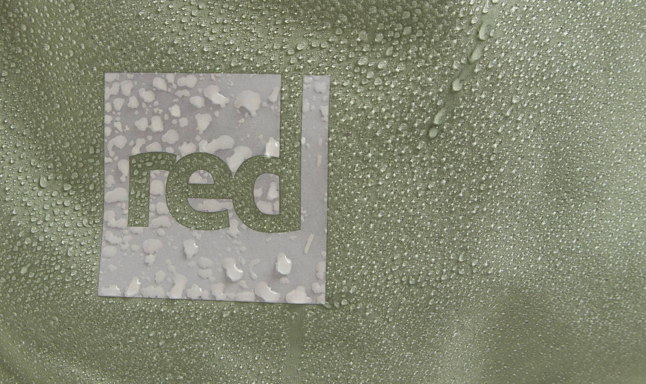 Red Equipment Canada 