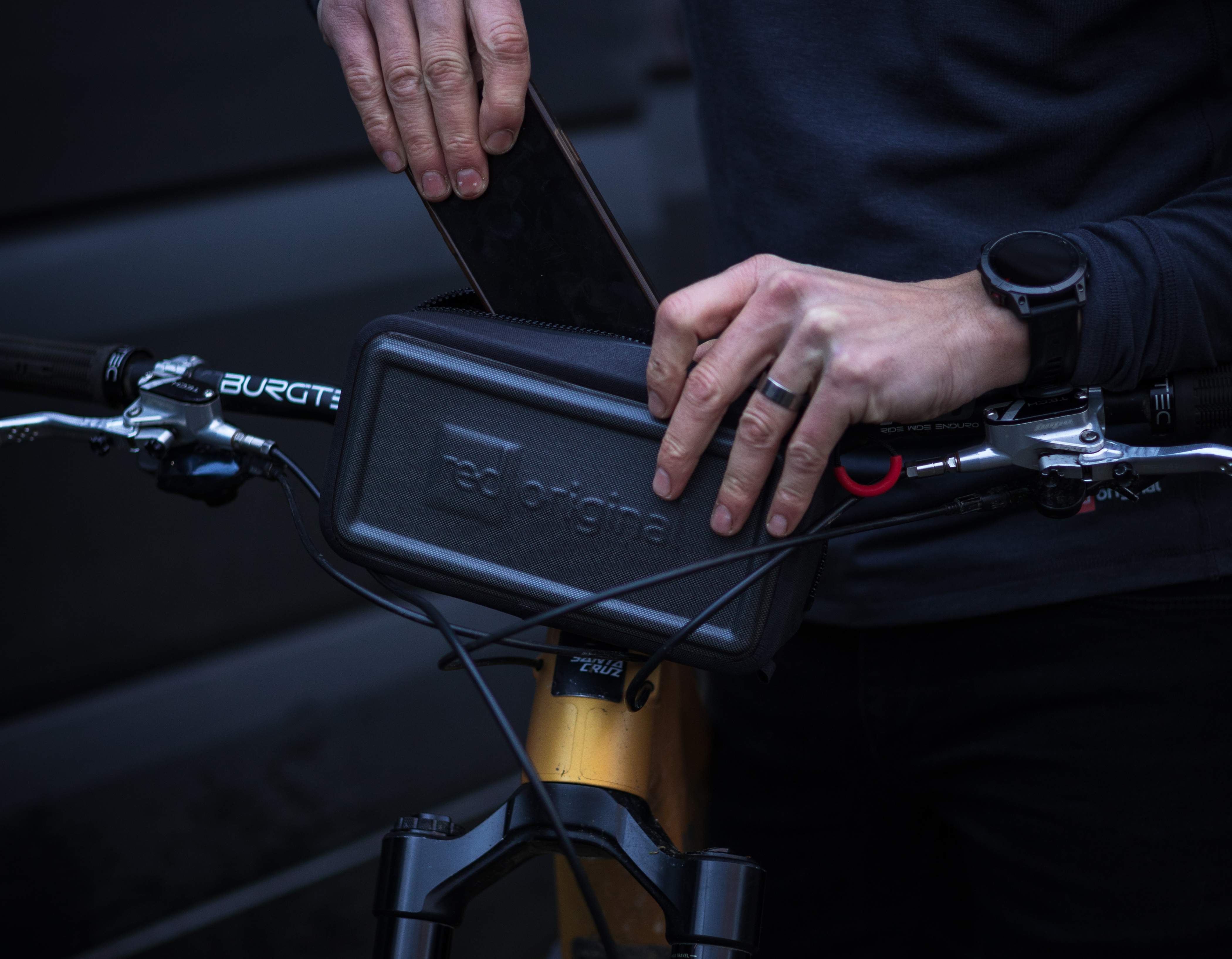 Red Equipment Canada 