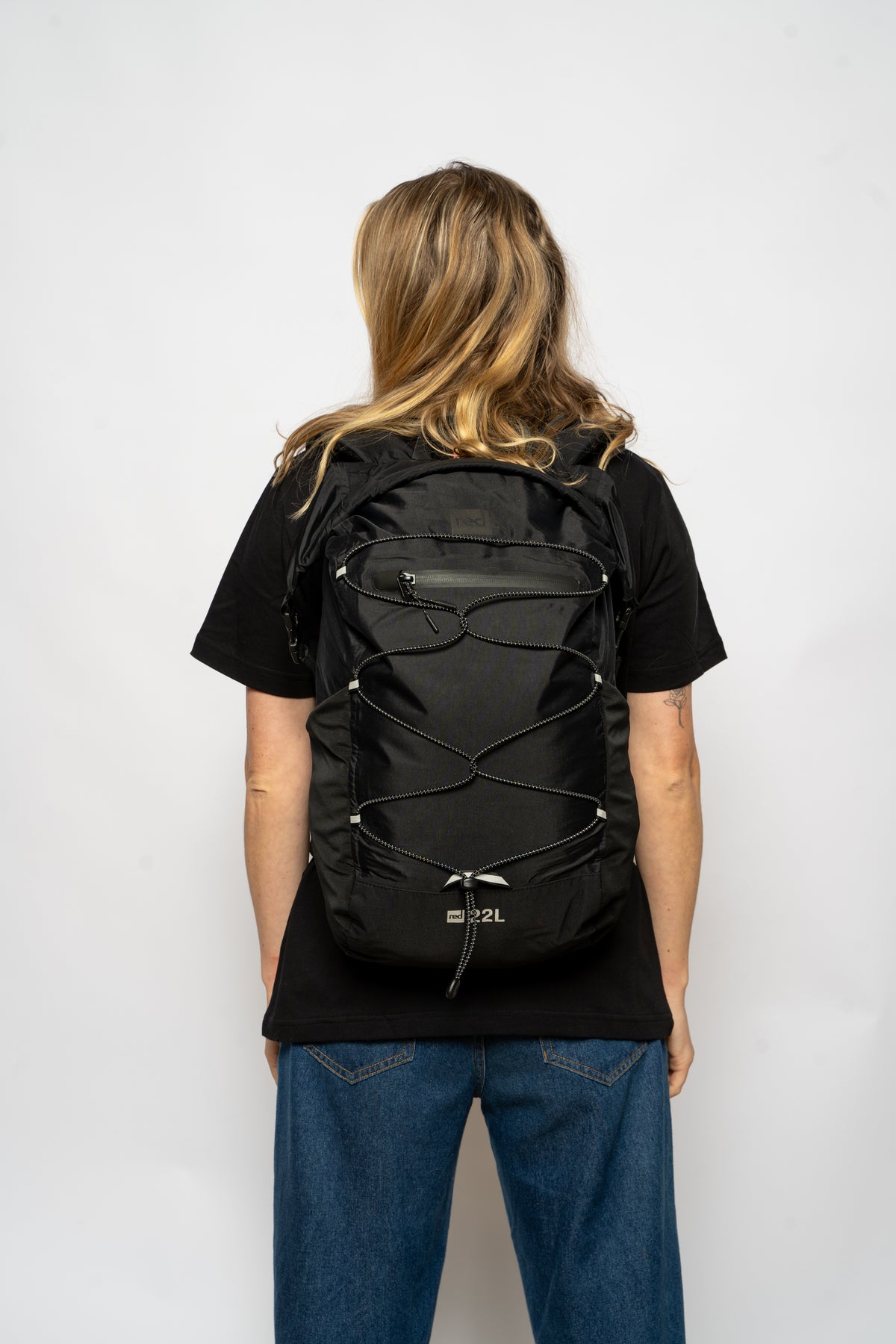 Lightweight Waterproof Backpack 22L - Obsidian Black