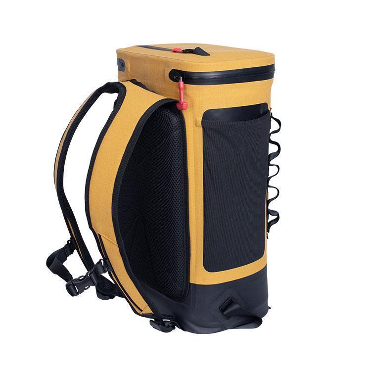 Insulated Backpack Cooler Bag - 15L – Red Equipment Canada