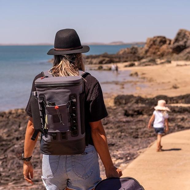 Insulated Backpack Cooler Bag 15L – Red Equipment Canada